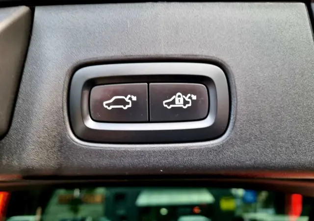 VOLVO V90 D4 Geartronic Inscription