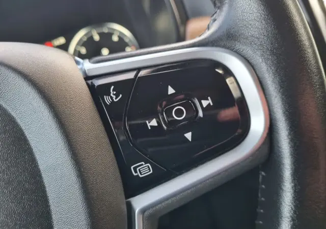 VOLVO V90 D4 Geartronic Inscription