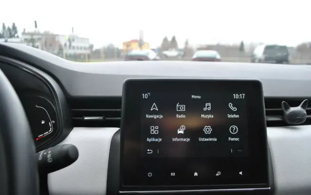 RENAULT Clio E-TECH 140 ZEN