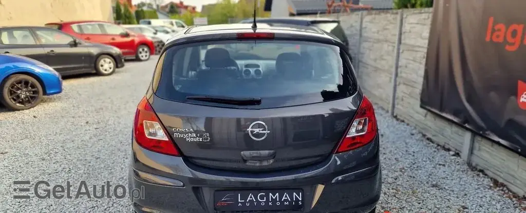 OPEL Corsa 