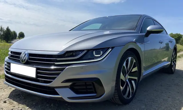 VOLKSWAGEN Arteon 2.0 TDI SCR R-Line DSG