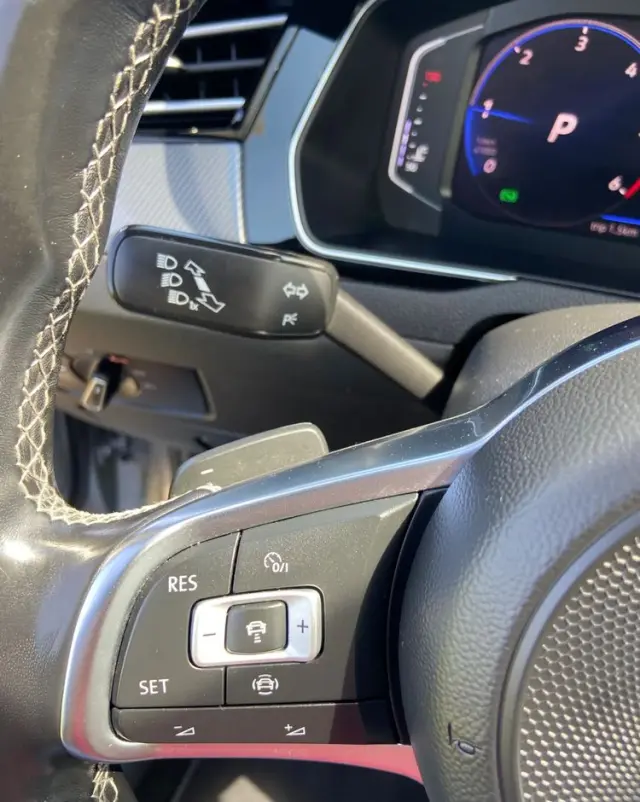 VOLKSWAGEN Arteon 2.0 TDI SCR R-Line DSG