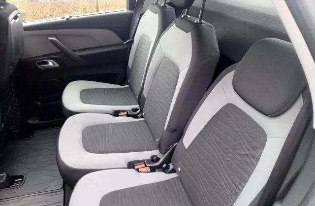 CITROEN C4 1.6 e-HDi (116 KM) AirDream