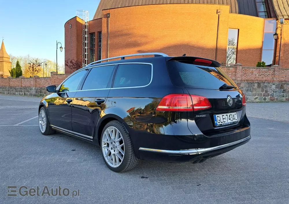 VOLKSWAGEN Passat 2.0 TDI DPF Highline DSG