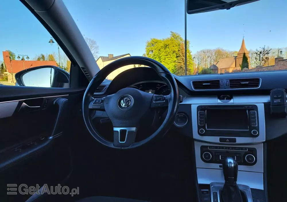 VOLKSWAGEN Passat 2.0 TDI DPF Highline DSG