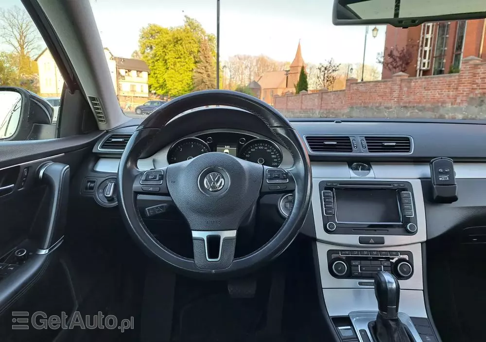 VOLKSWAGEN Passat 2.0 TDI DPF Highline DSG