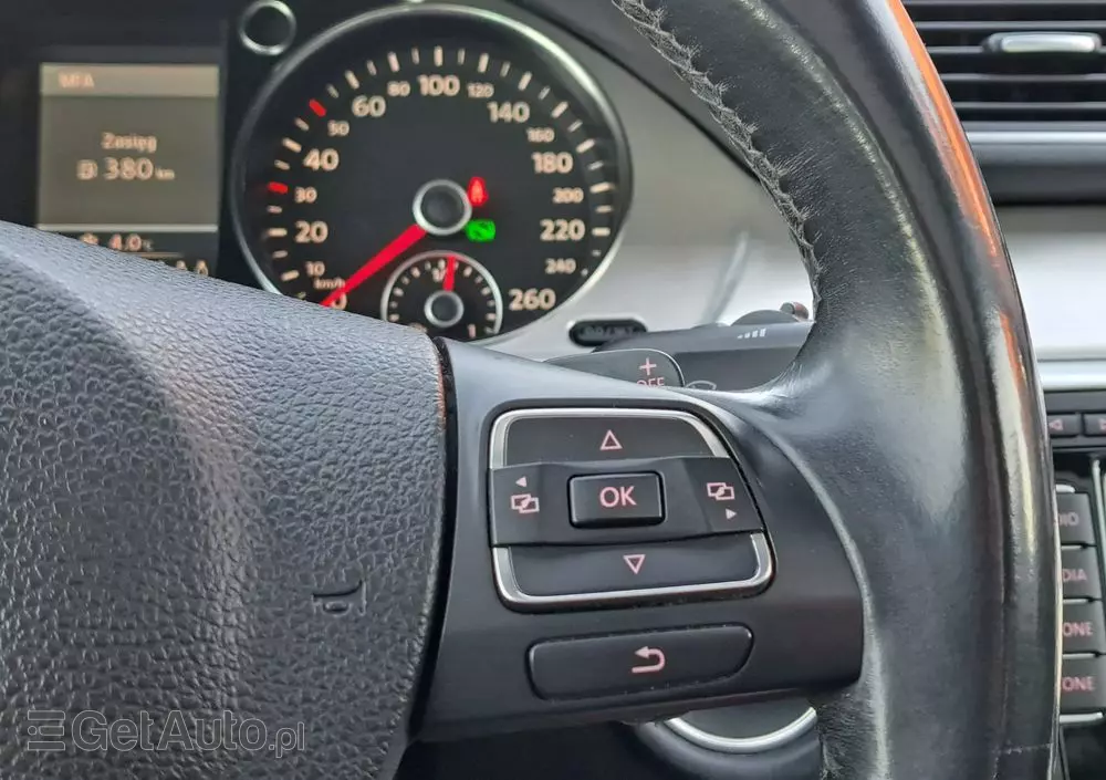 VOLKSWAGEN Passat 2.0 TDI DPF Highline DSG