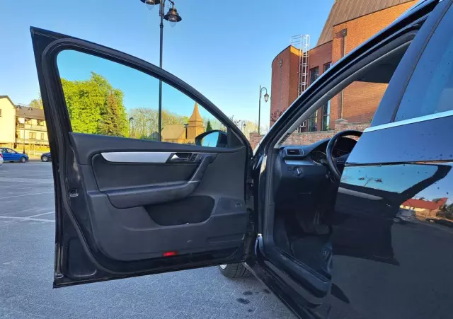 VOLKSWAGEN Passat 2.0 TDI DPF Highline DSG