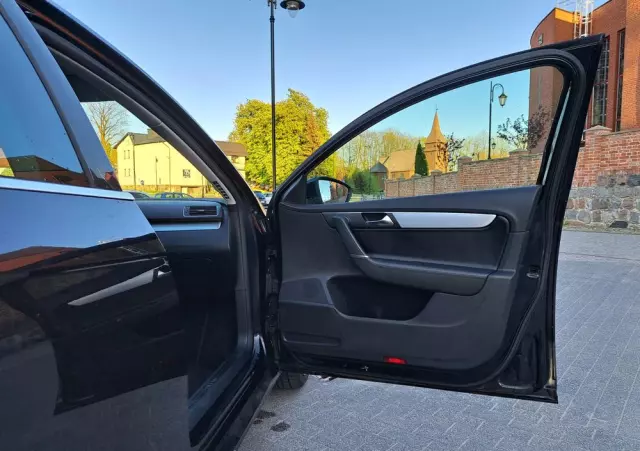 VOLKSWAGEN Passat 2.0 TDI DPF Highline DSG