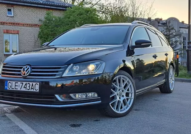 VOLKSWAGEN Passat 2.0 TDI DPF Highline DSG