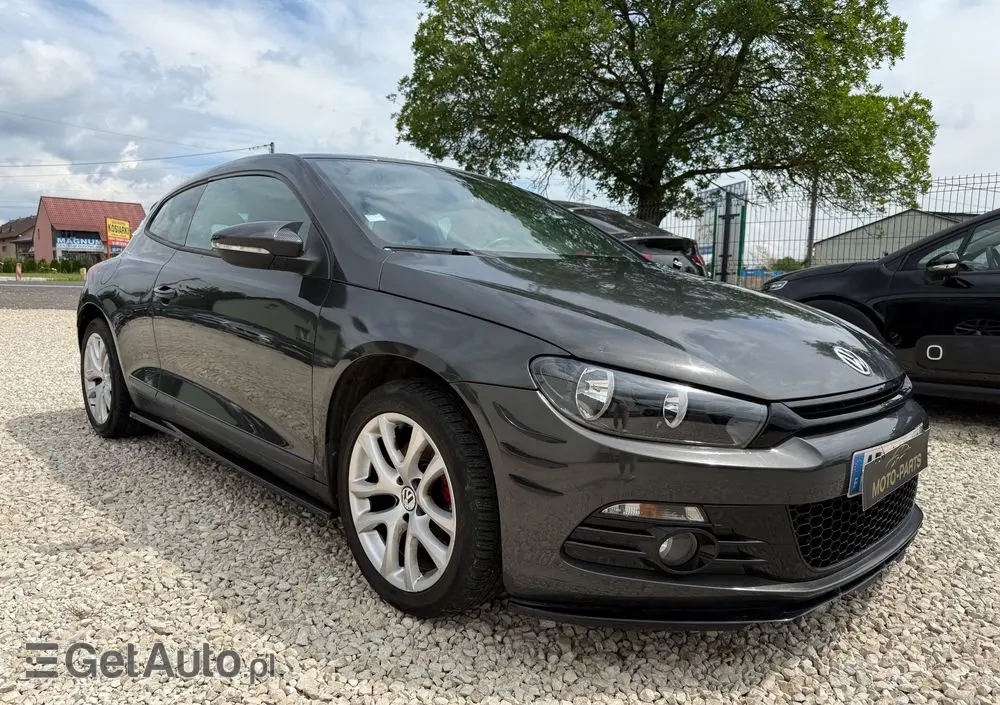 VOLKSWAGEN Scirocco 