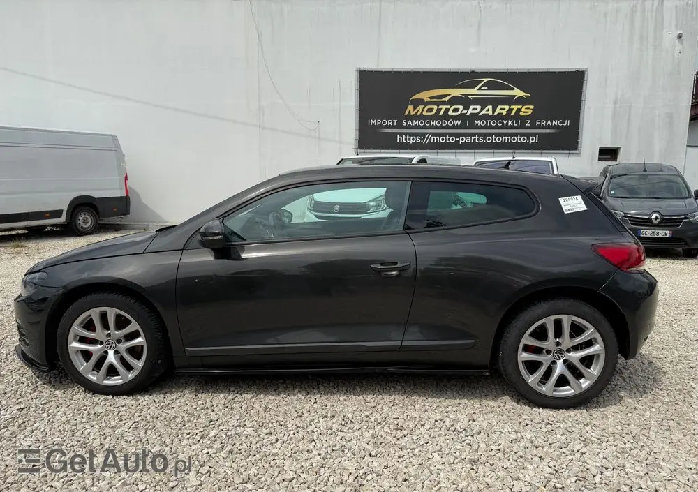 VOLKSWAGEN Scirocco 