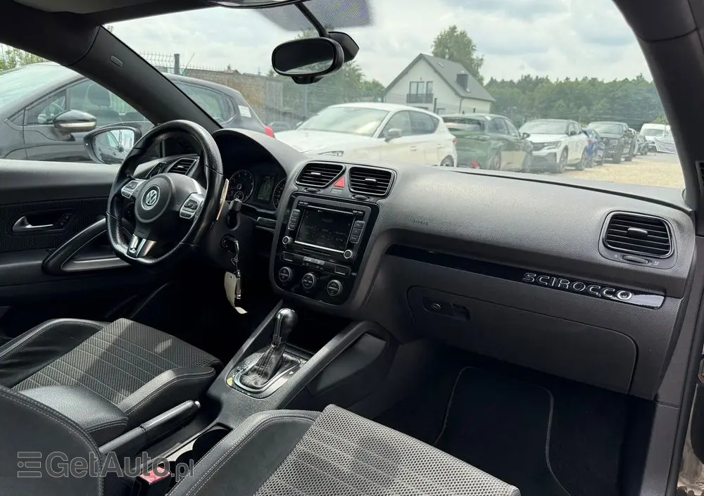 VOLKSWAGEN Scirocco 