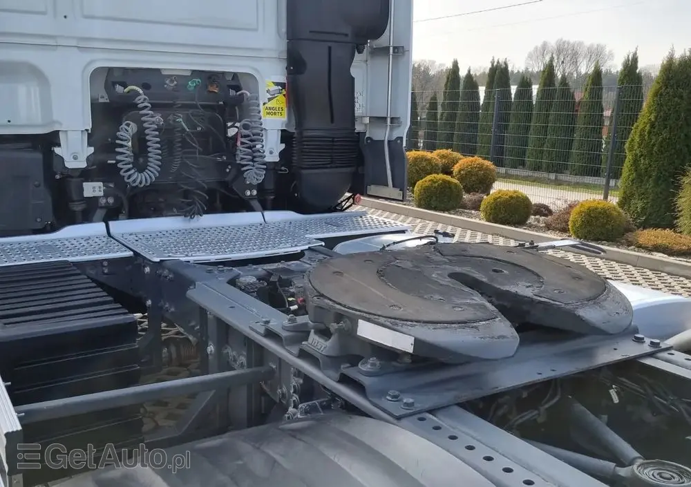 DAF XF 460 Standard Space Cab 