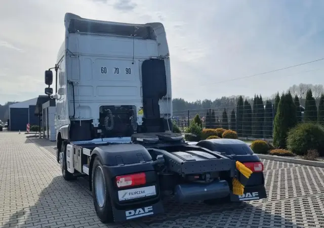 DAF XF 460 Standard Space Cab 
