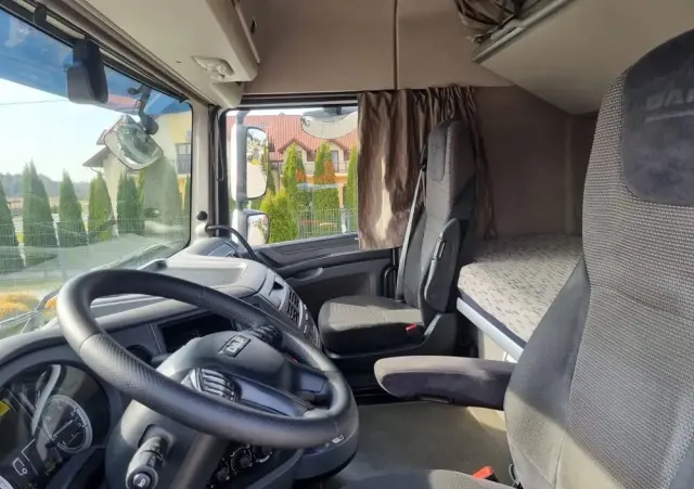 DAF XF 460 Standard Space Cab 