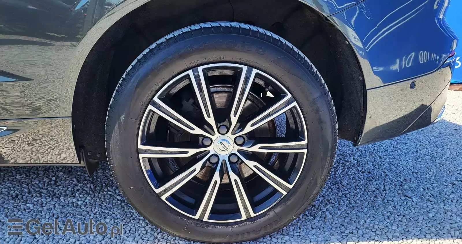 VOLVO XC 60 D4 Momentum