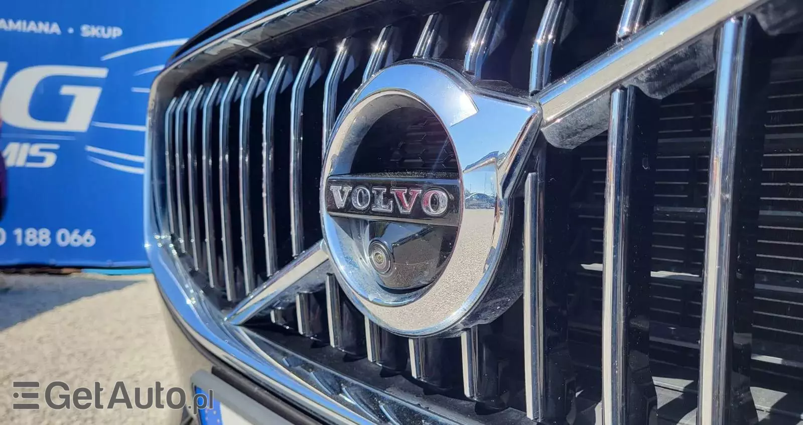 VOLVO XC 60 D4 Momentum