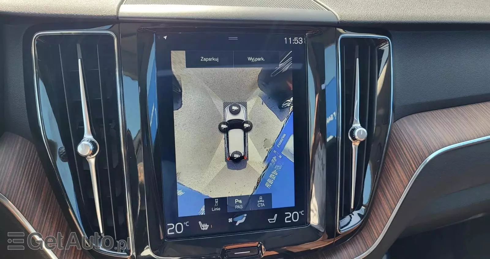 VOLVO XC 60 D4 Momentum