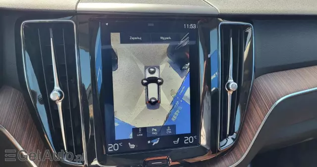 VOLVO XC 60 D4 Momentum