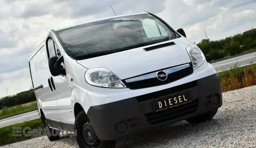 OPEL Vivaro 