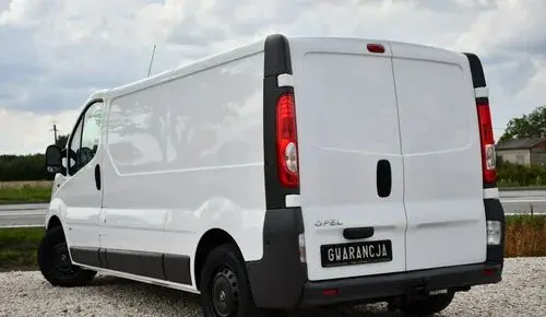 OPEL Vivaro 
