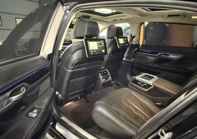 BMW Seria 7 M760Li xDrive