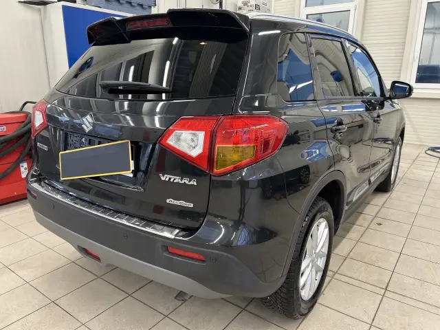 SUZUKI Vitara Premium 4WD Aut.