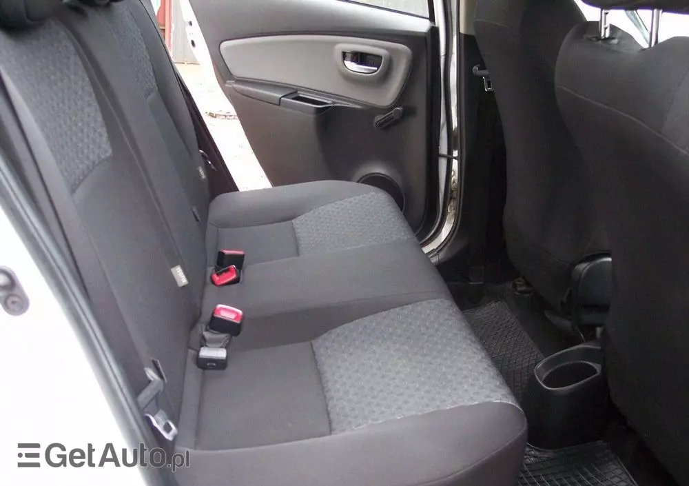 TOYOTA Yaris 1.0 Active EU6