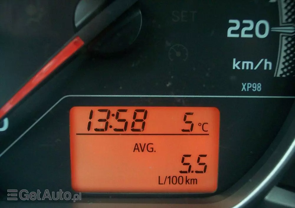 TOYOTA Yaris 1.0 Active EU6