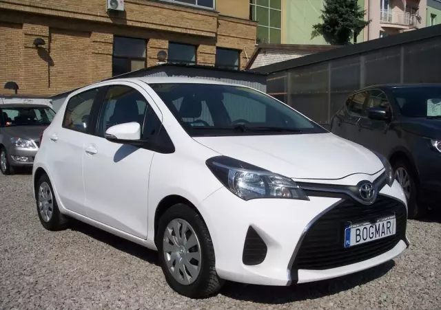 TOYOTA Yaris 1.0 Active EU6