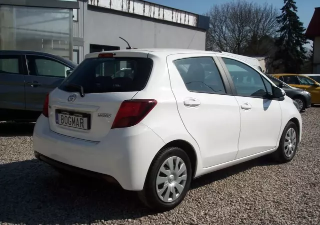 TOYOTA Yaris 1.0 Active EU6