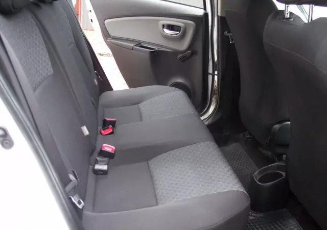 TOYOTA Yaris 1.0 Active EU6