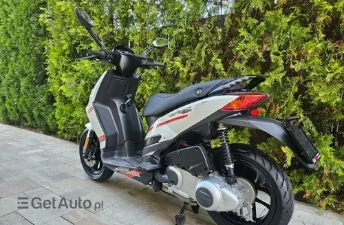DERBI Variant Sport 125 4T 