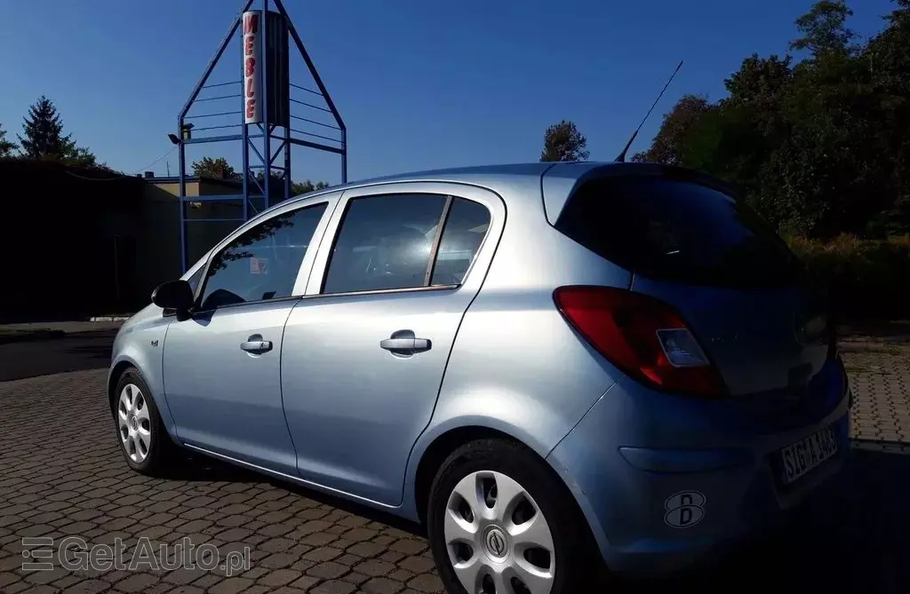 OPEL Corsa 