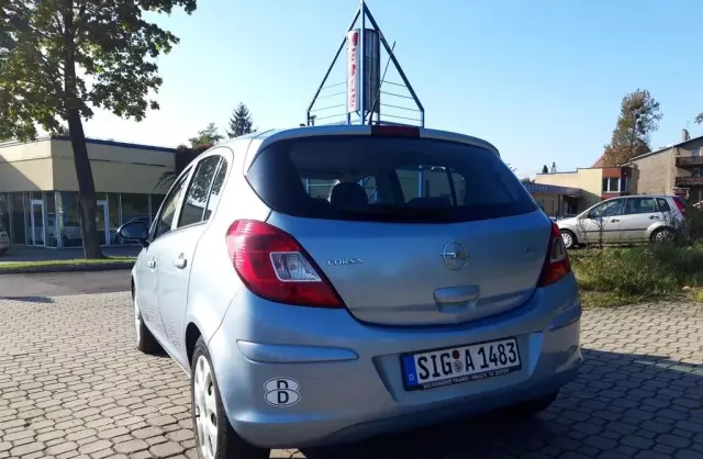OPEL Corsa 