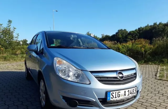 OPEL Corsa 