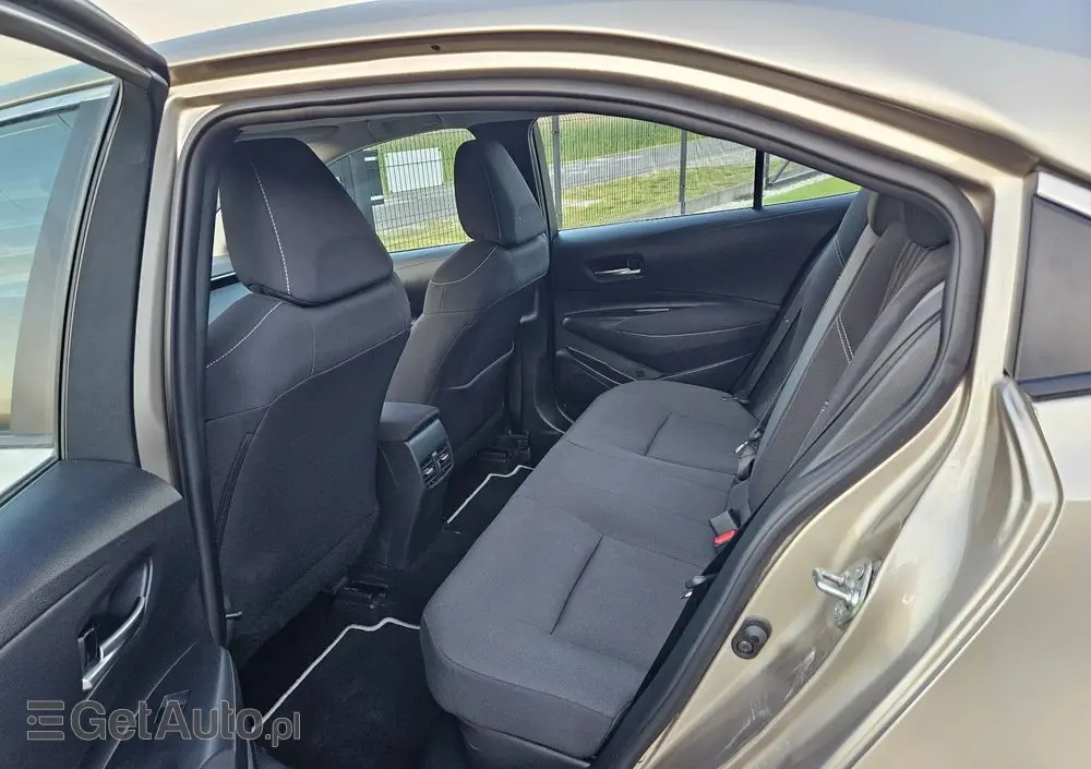 TOYOTA Corolla 1.8 Hybrid Comfort