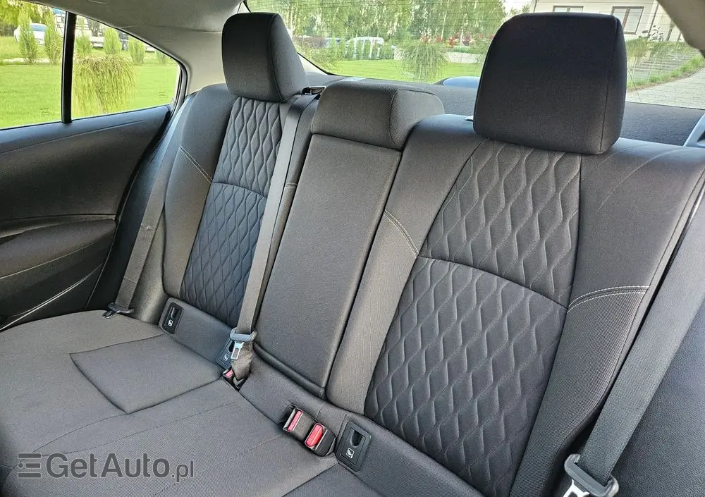 TOYOTA Corolla 1.8 Hybrid Comfort