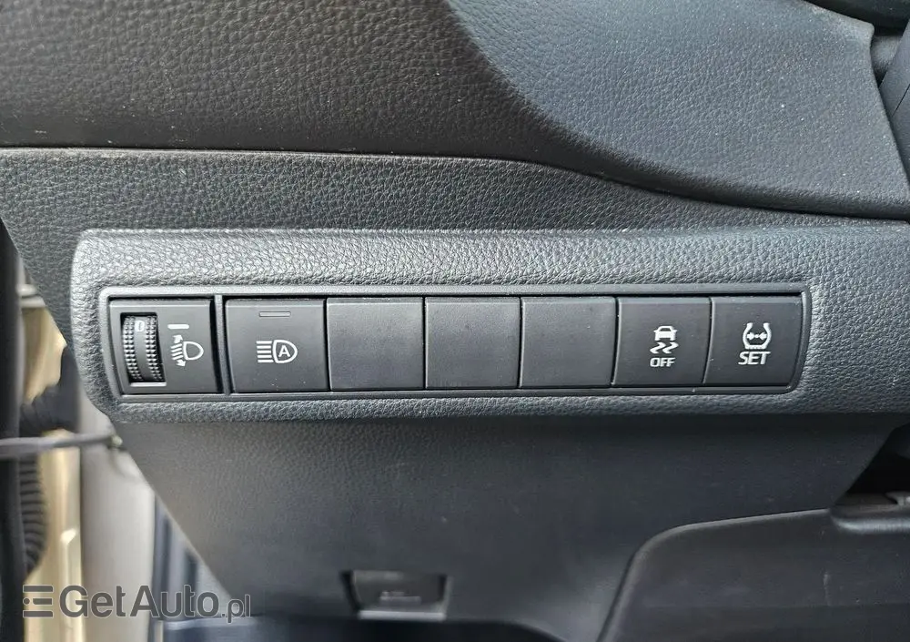 TOYOTA Corolla 1.8 Hybrid Comfort