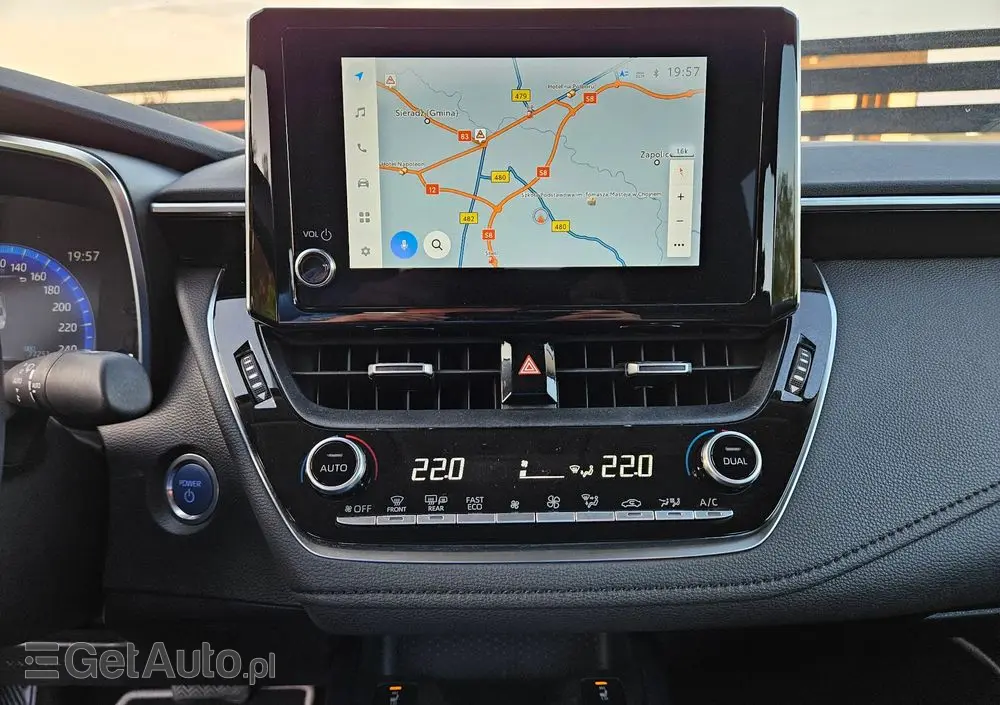 TOYOTA Corolla 1.8 Hybrid Comfort