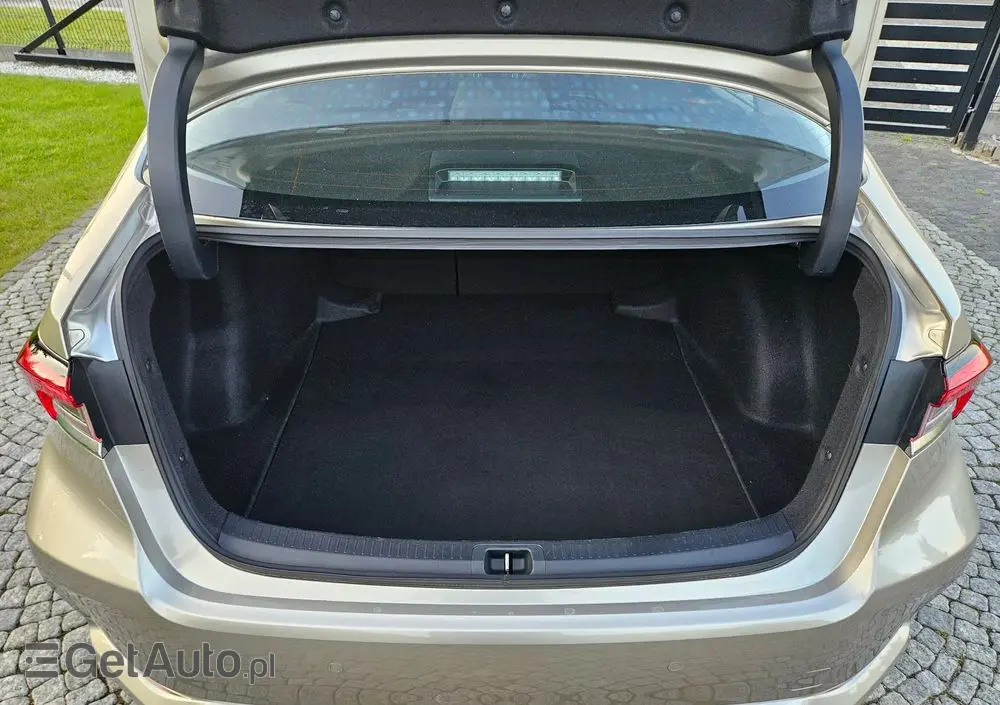 TOYOTA Corolla 1.8 Hybrid Comfort