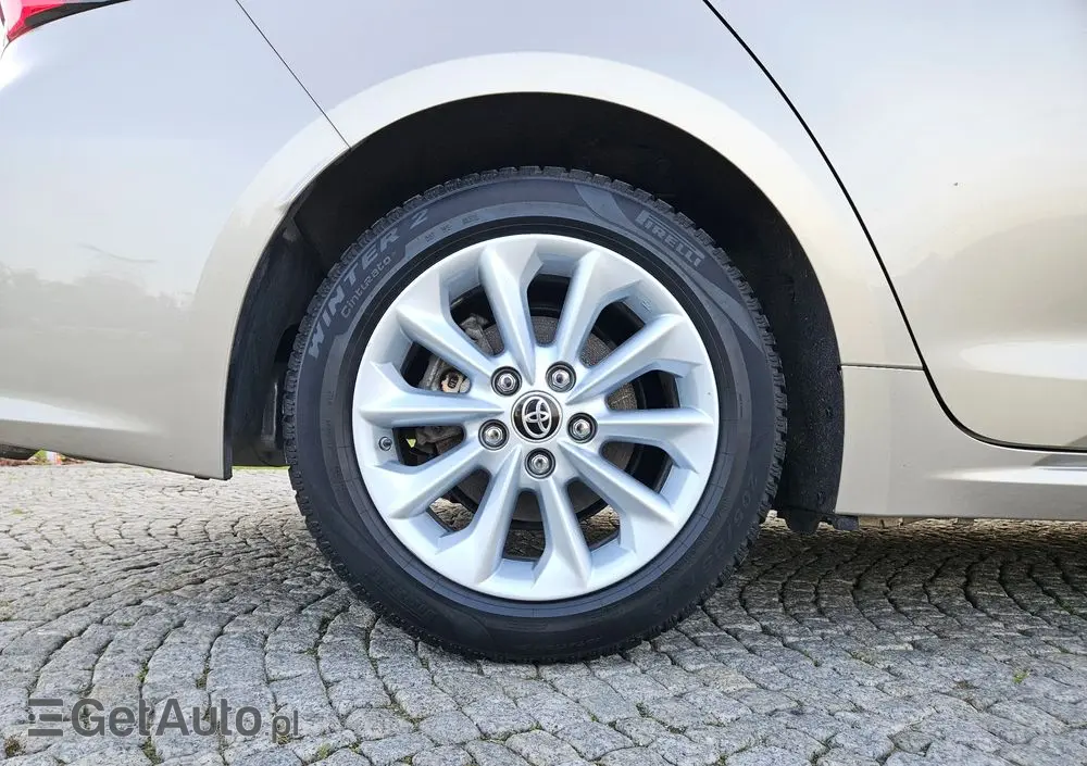 TOYOTA Corolla 1.8 Hybrid Comfort