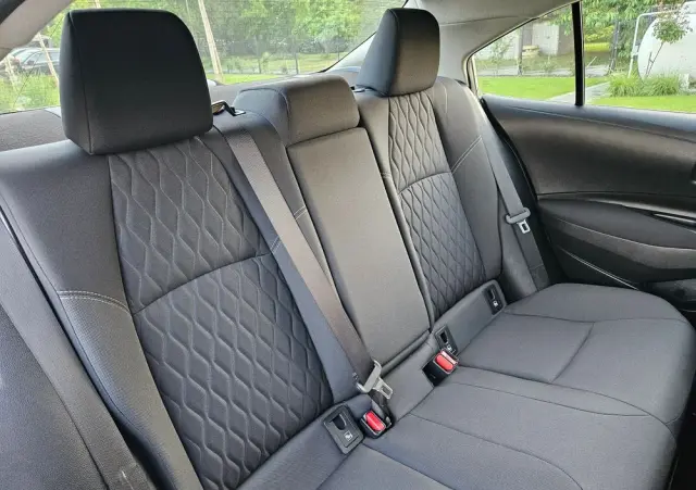 TOYOTA Corolla 1.8 Hybrid Comfort