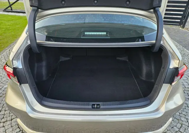 TOYOTA Corolla 1.8 Hybrid Comfort