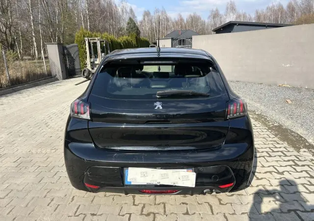 PEUGEOT 208 PureTech 100 Allure