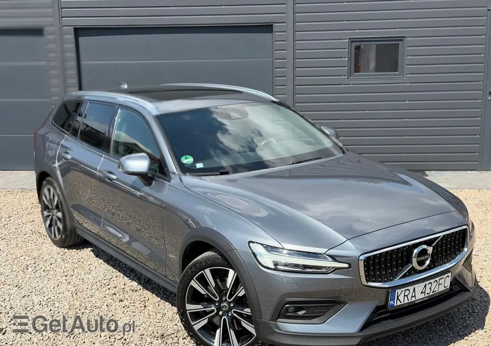 VOLVO V60 Cross Country D4 AWD Geartronic Pro
