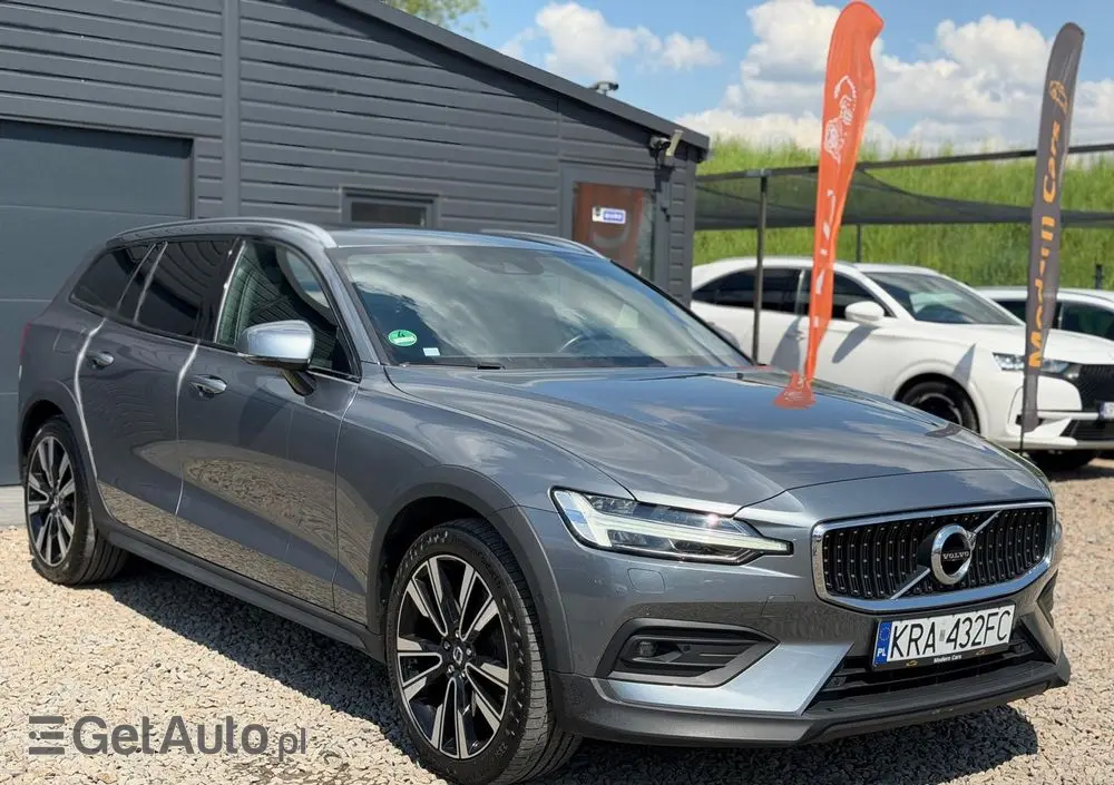VOLVO V60 Cross Country D4 AWD Geartronic Pro