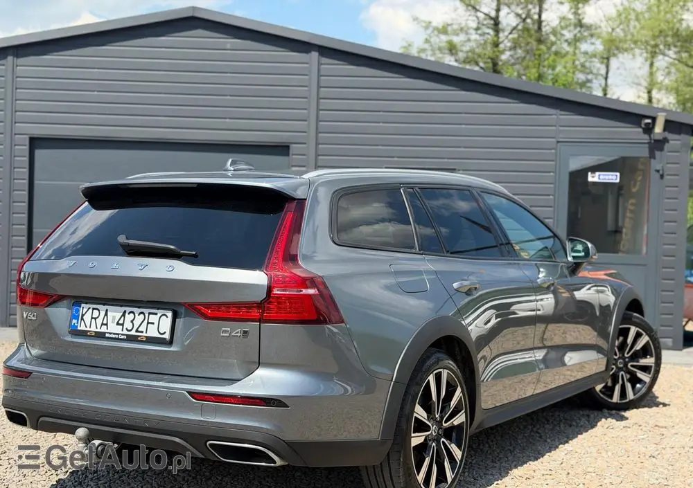VOLVO V60 Cross Country D4 AWD Geartronic Pro