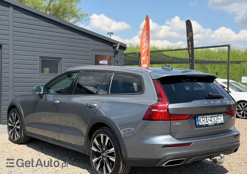VOLVO V60 Cross Country D4 AWD Geartronic Pro